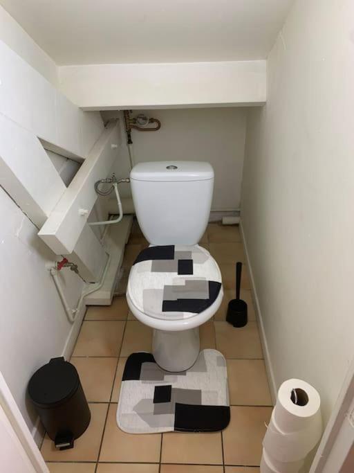 Coquet Appartement 2 Pieces 阿尔福维尔 外观 照片